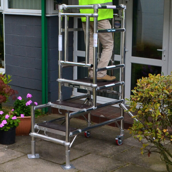 Podium Steps Stepfold 1 for hire