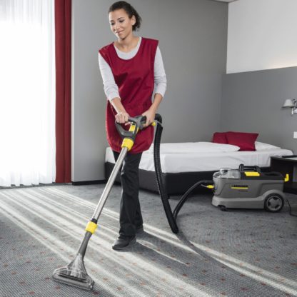 Carpet Cleaner Floor Tool - In Action - 2