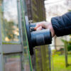 Grabo Pro Vacuum Lifter - In Action Glazing 4 Grabo Pro Vacuum Lifter - In Action Glazing 4