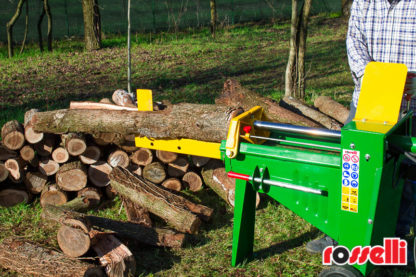 Log Splitter Electric 8 Tonne Hydraulic - In Action 2