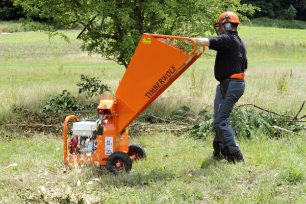 Petrol Chipper 75mm - In Action 2 Petrol Chipper 75mm - In Action 2
