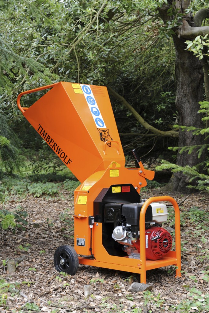 Chipper / Shredder Petrol (75mm / 3in) • Wellers Hire