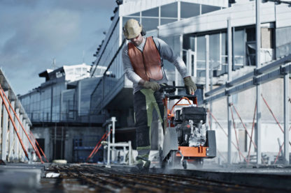 Petrol Floor Saw 450mm - In Action 1