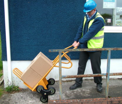 Sack-Truck-Stair-Climbing-250kg-In-Action-1