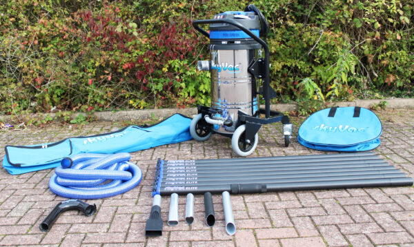 SkyVac Gutter Vacuum - 8 Pole Kit SkyVac Gutter Vacuum - 8 Pole Kit