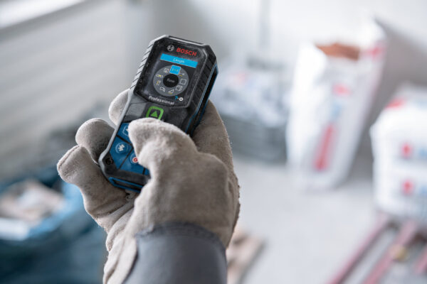 Bosch 50m Laser Measure - Button Interface Clear view of the rubberized keypad and function buttons on a Bosch 50m laser measure.